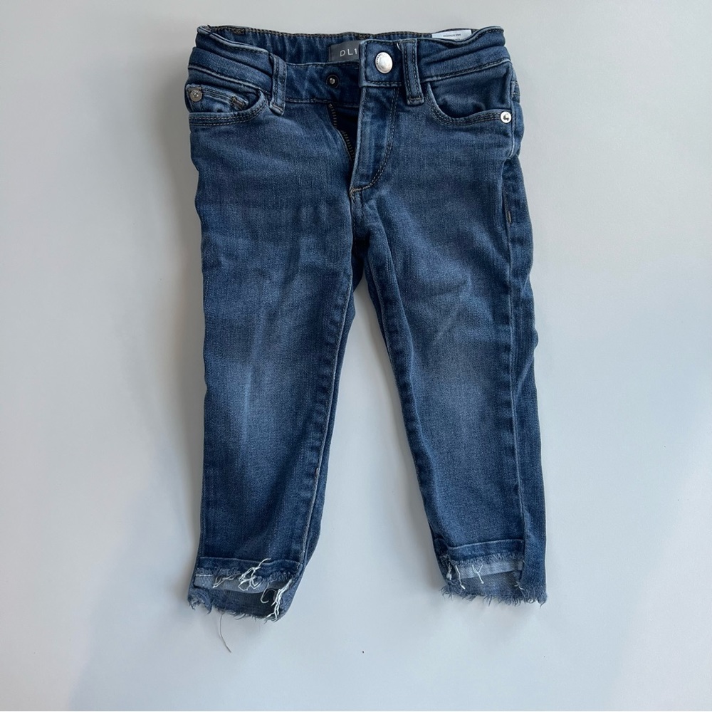 DL1961 Chloe Skinny Jeans Size 2 EUC